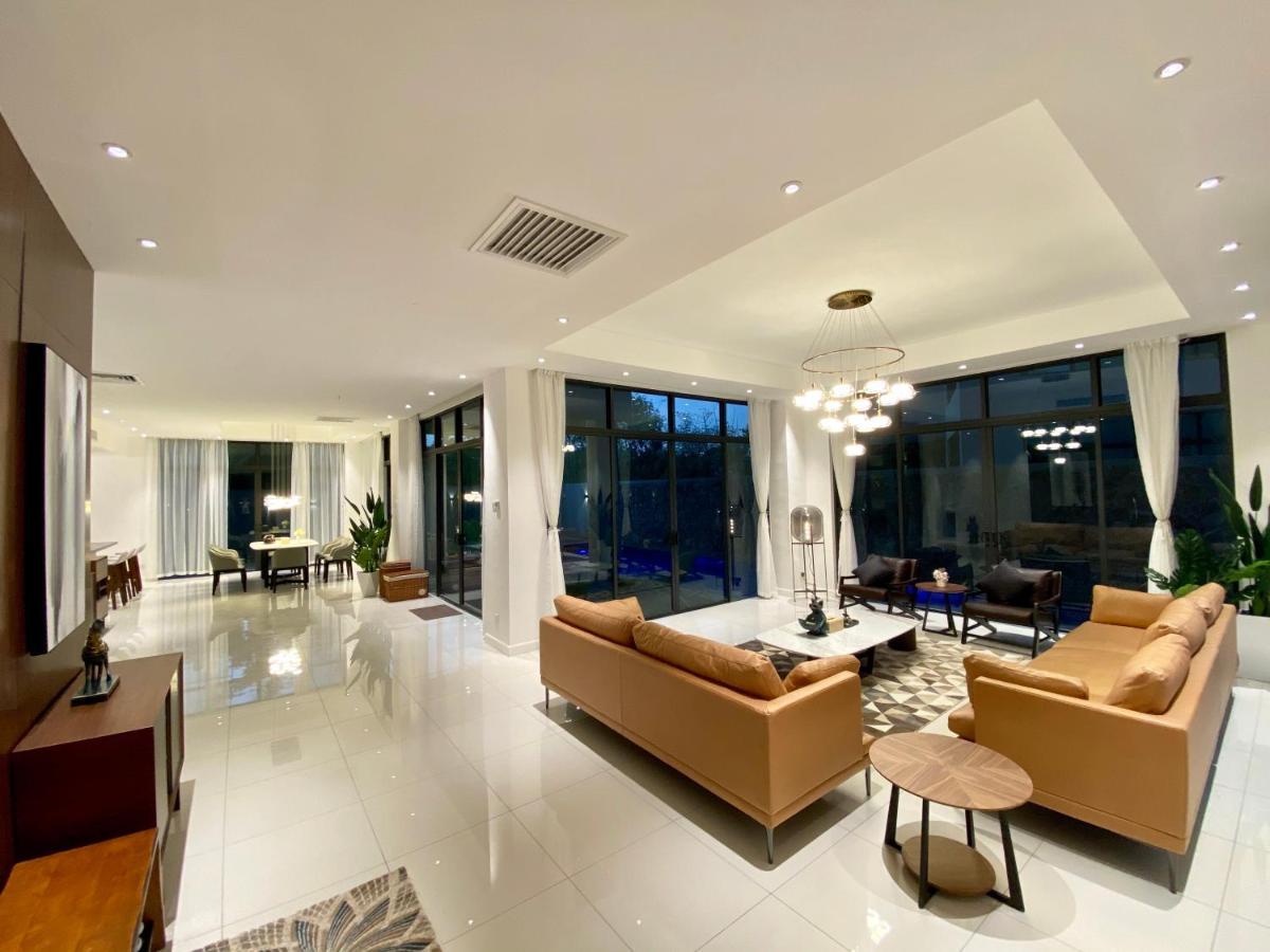 Molly Luxury Private Pool Bungalow茉莉的家豪华私人泳池别墅 Pantai Cenang  Kültér fotó