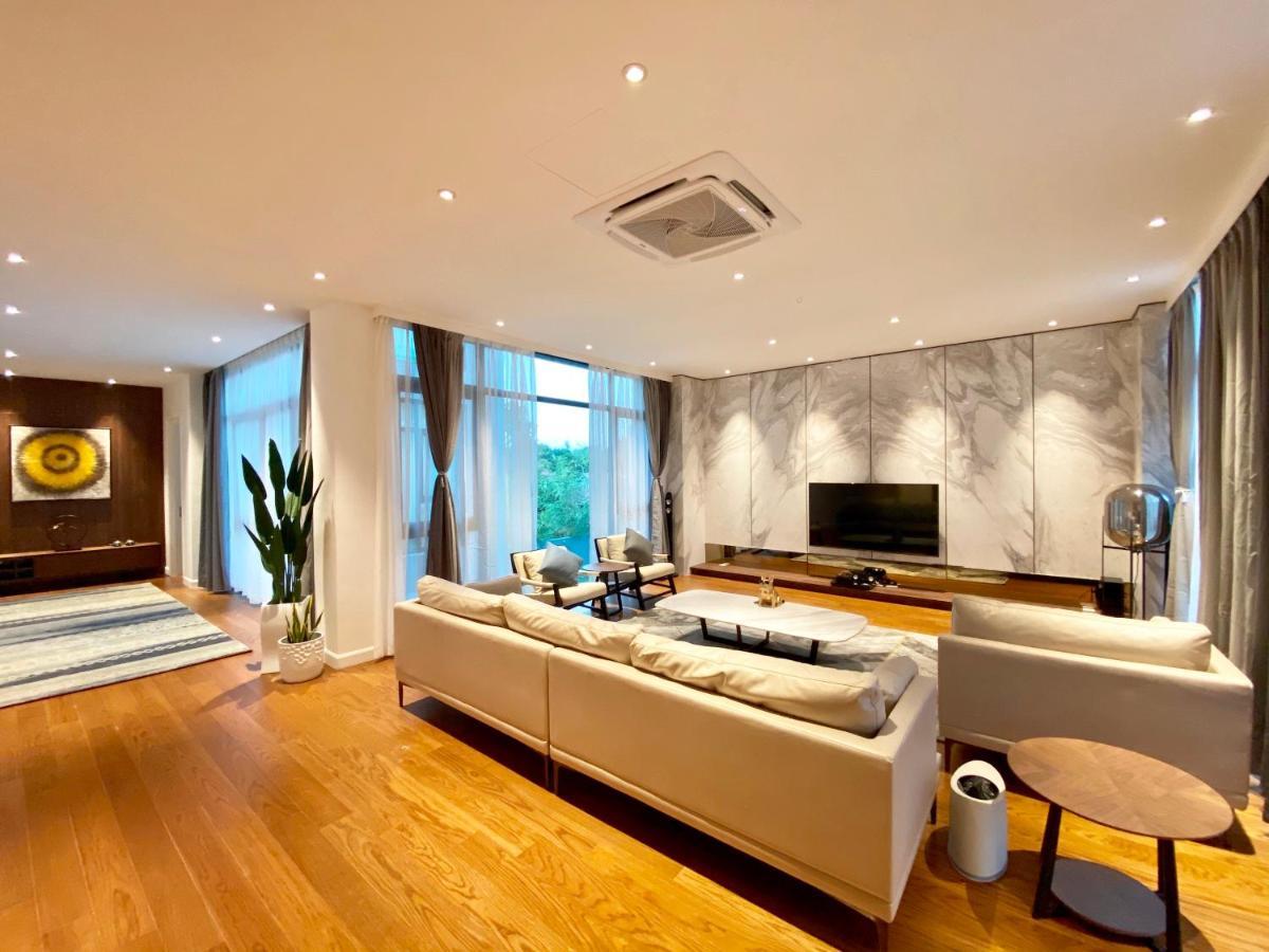 Molly Luxury Private Pool Bungalow茉莉的家豪华私人泳池别墅 Pantai Cenang  Kültér fotó