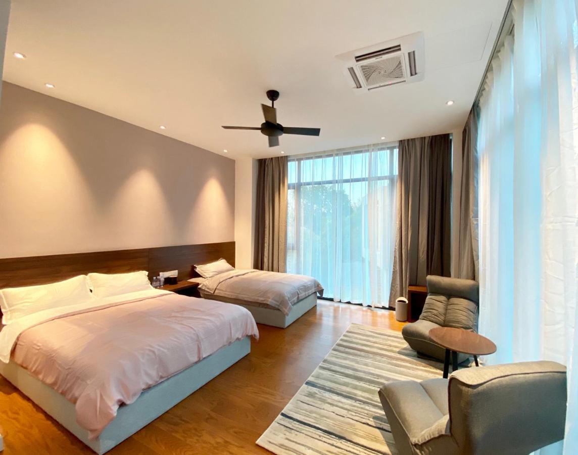 Molly Luxury Private Pool Bungalow茉莉的家豪华私人泳池别墅 Pantai Cenang  Kültér fotó